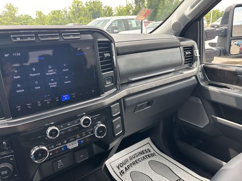 Used 2024 Ford F350 Lariat w/ Camper Package image 23