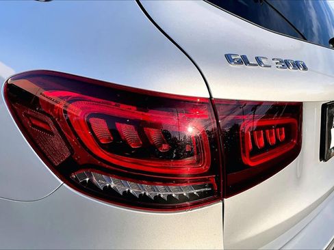 Used 2020 Mercedes-Benz GLC 300 GLC 300 image 56