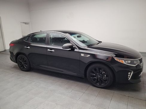 Used 2018 Kia Optima S FWD image 11
