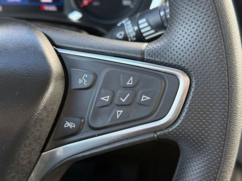 Used 2023 Chevrolet Equinox LS w/ LS Convenience Package image 27