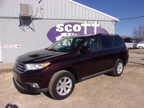 Used 2011 Toyota Highlander 4WD image 1