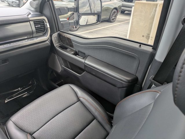 Used 2025 Ford F250 Lariat w/ Black Appearance Package AWD/4WD image 17