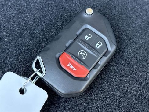 New 2026 Jeep Wrangler Unlimited Rubicon image 24