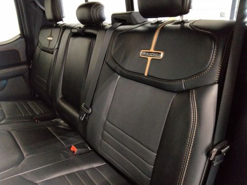 Used 2021 Ford F150 Platinum w/ FX4 Off-Road Package image 39