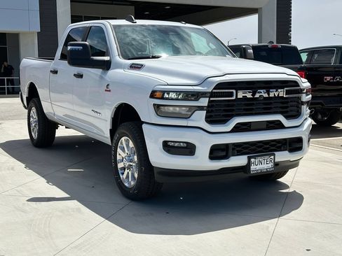 New 2026 RAM 2500 Big Horn AWD/4WD image 41