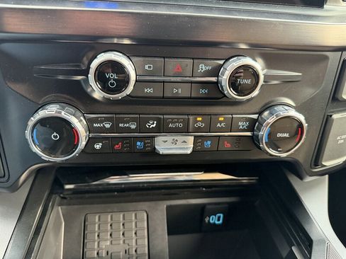 Used 2026 Ford F350 Lariat w/ Tremor Off-Road Package image 44