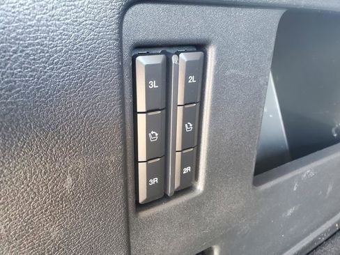 Used 2022 Ford Expedition Max XLT AWD/4WD image 31