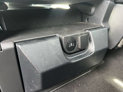 Used 2025 Ford F150 XLT w/ Equipment Group 301A Standard AWD/4WD image 28