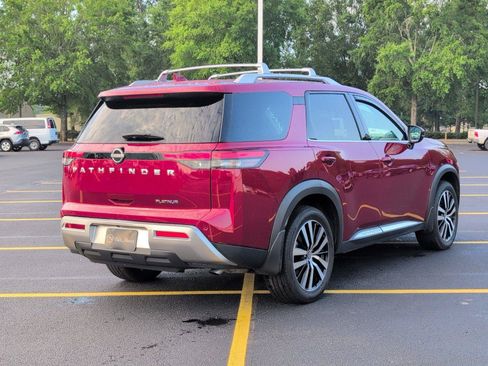 Used 2023 Nissan Pathfinder Platinum FWD image 7