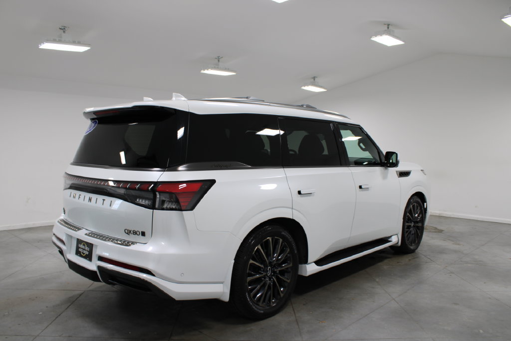 Used 2026 INFINITI QX80 Autograph w/ Autograph Exterior Package AWD/4WD image 9