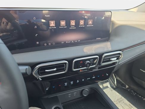 New 2026 Nissan Sentra SR w/ SR Premium Package FWD image 20