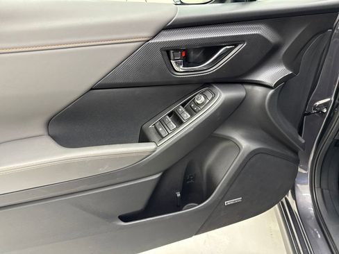 Certified 2025 Subaru Crosstrek 2.5i Limited image 11