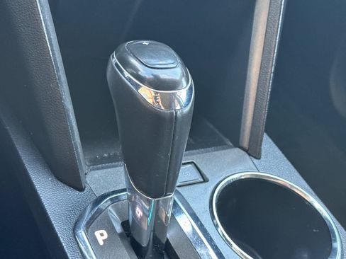 Used 2017 Chevrolet Equinox LT w/ Convenience Package FWD image 21