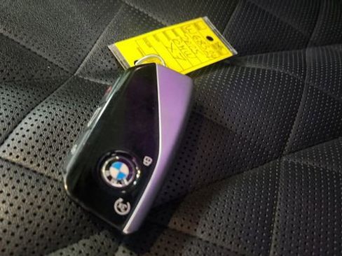 Used 2025 BMW X7 xDrive40i image 14