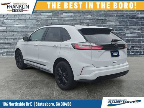 Used 2024 Ford Edge SE w/ Black Appearance Package AWD/4WD image 3