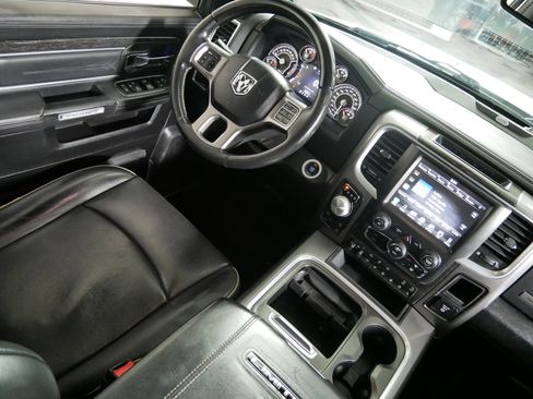 Used 2016 RAM 1500 Limited AWD/4WD image 9