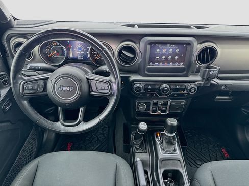 Used 2021 Jeep Gladiator Sport image 14