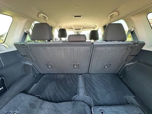 Certified 2023 Nissan Rogue SV image 19