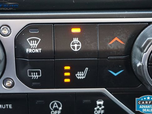 Used 2018 Jeep Wrangler Sport AWD/4WD image 31