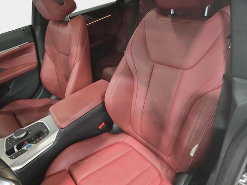 Used 2023 BMW i4 eDrive35 image 22