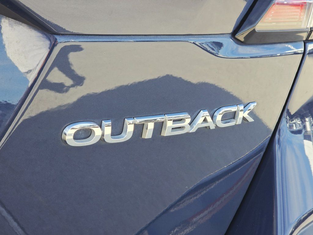 Used 2024 Subaru Outback Limited AWD/4WD image 9