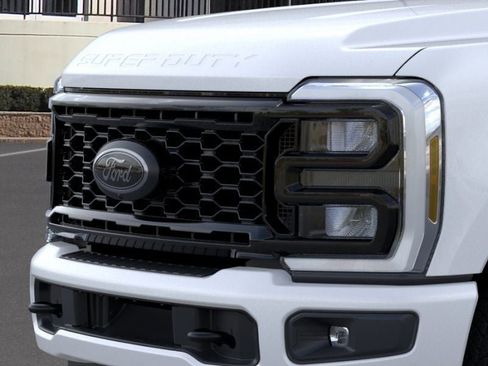New 2026 Ford F350 Lariat AWD/4WD image 17