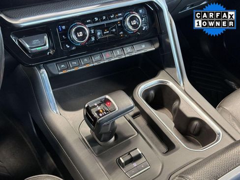 Used 2022 GMC Sierra 1500 Denali AWD/4WD image 19