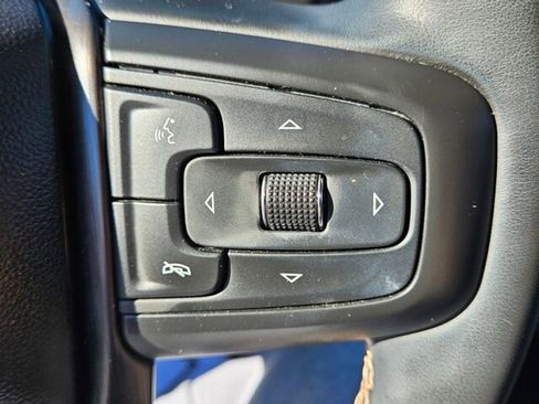 Used 2024 GMC Sierra 2500 AT4 w/ AT4 Premium Plus Package image 9