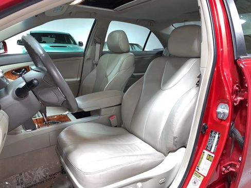 Used 2009 Toyota Camry XLE FWD image 13