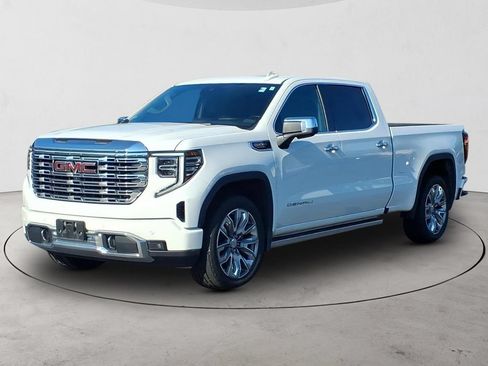 Used 2024 GMC Sierra 1500 Denali w/ Denali Reserve Package AWD/4WD image 2