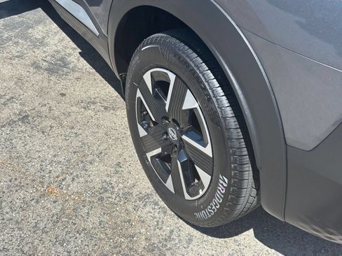 Used 2026 Nissan Kicks SV w/ Cold Weather Package AWD/4WD image 30