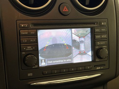 Used 2012 Nissan Rogue SL image 19