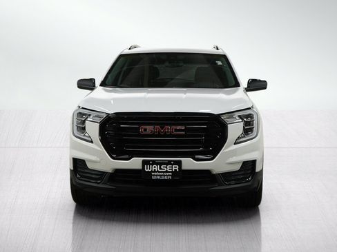Used 2023 GMC Terrain SLE w/ Driver Convenience Package AWD/4WD image 8