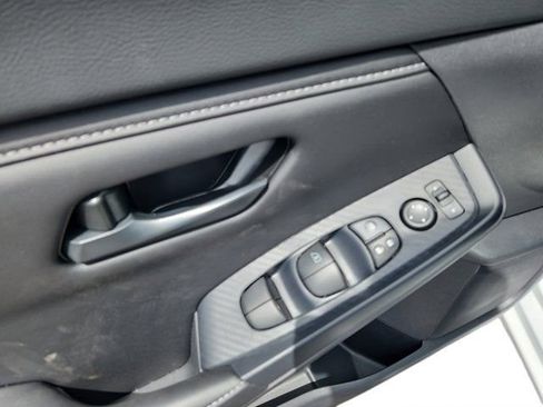 New 2025 Nissan Sentra S image 18