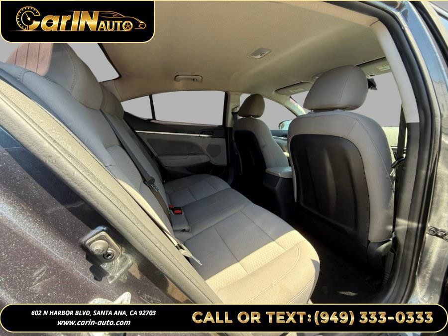Used 2020 Hyundai Elantra SEL FWD image 17