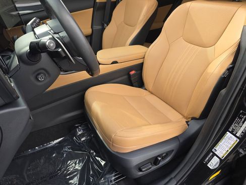 Certified 2025 Lexus NX 350h AWD w/ Accessory Package (2T) image 20