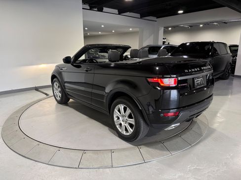 Used 2019 Land Rover Range Rover Evoque SE Dynamic AWD/4WD image 10