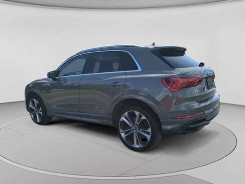Used 2021 Audi Q3 2.0T Premium Plus w/ Premium Plus Package AWD/4WD image 6