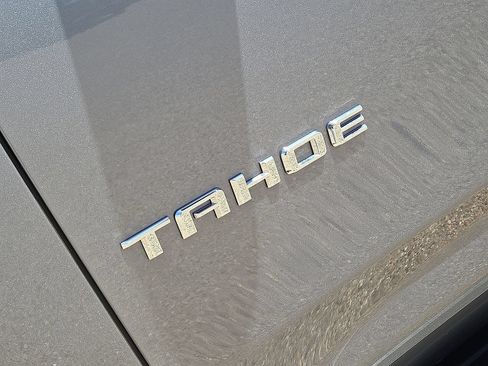 Used 2026 Chevrolet Tahoe Premier AWD/4WD image 12