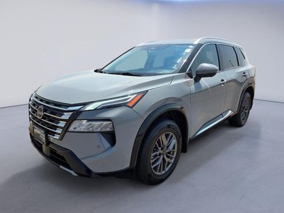 Used 2024 Nissan Rogue Platinum w/ Platinum Premium Package