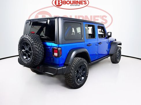 Used 2023 Jeep Wrangler Unlimited w/ 8.4" Radio Group image 9