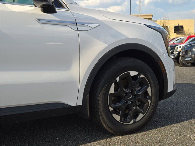 Used 2025 Kia Sorento S w/ Panoramic Sunroof Package FWD image 22