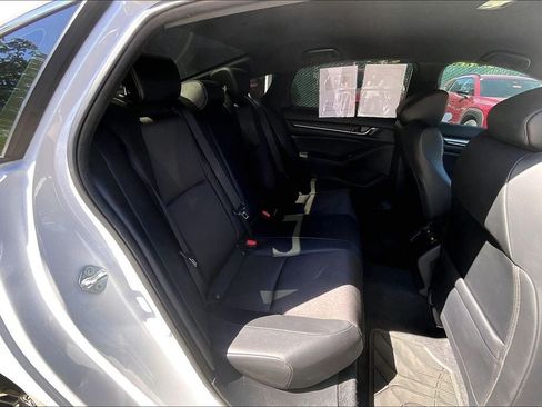 Used 2022 Honda Accord Sport image 20