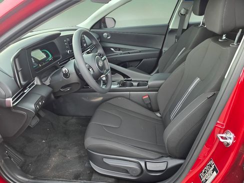New 2025 Hyundai Elantra Blue image 12