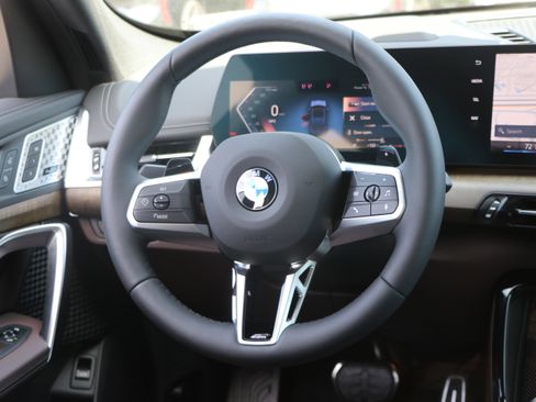 Certified 2025 BMW X1 xDrive28i w/ Technology Package image 30