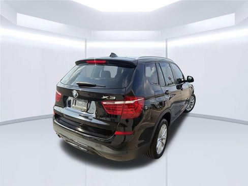 Used 2017 BMW X3 sDrive28i RWD image 6
