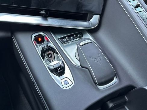 Used 2025 Chevrolet Corvette Stingray w/ Z51 Performance Package image 15