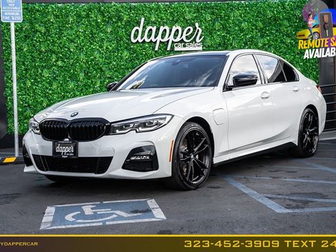 Used 2021 BMW 330e w/ M Sport Package RWD image 1