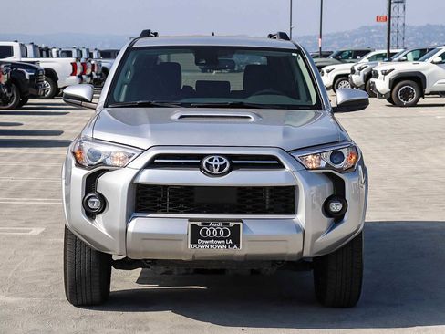Used 2024 Toyota 4Runner TRD Off-Road image 2