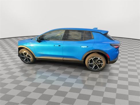 New 2026 Chevrolet Equinox EV LT image 6